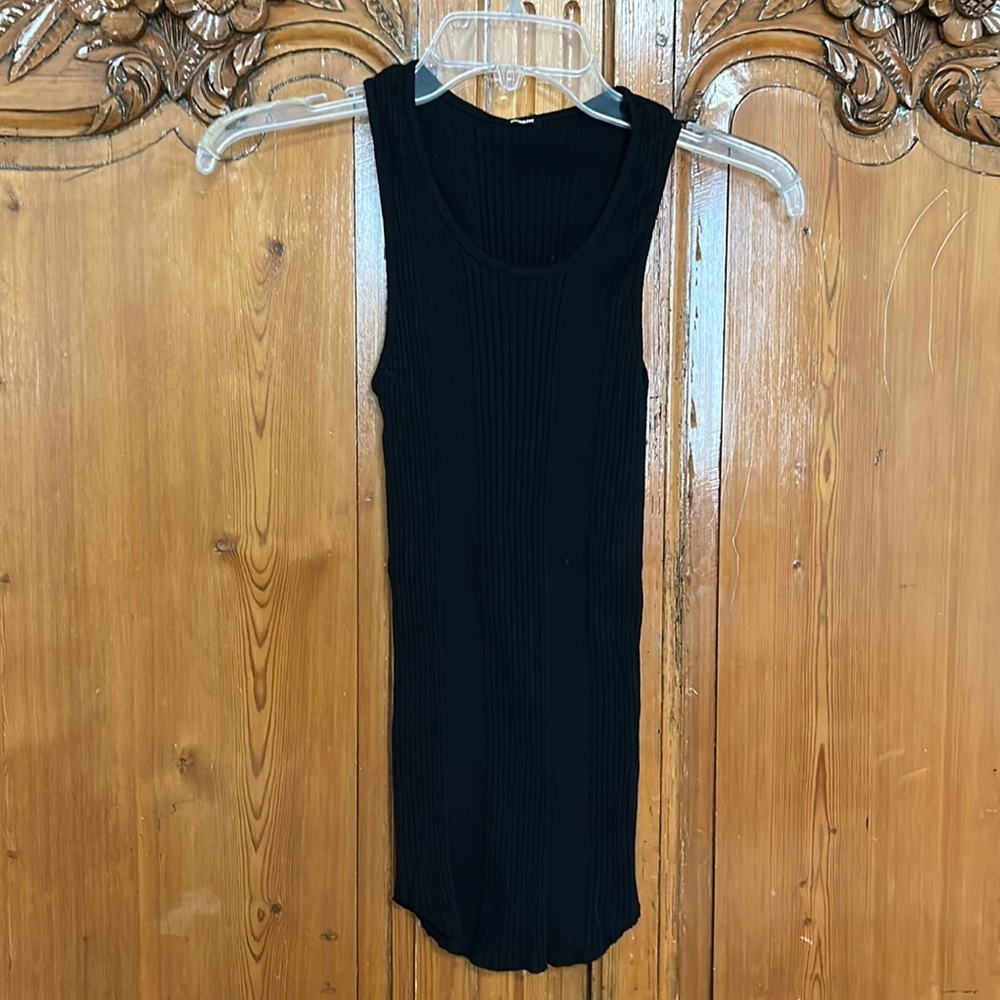Monrow Black Ribbed Stripe Tank